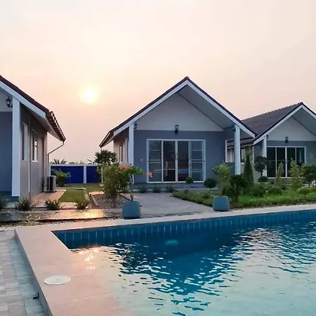 Poonsap Homestay Nan Exterior photo